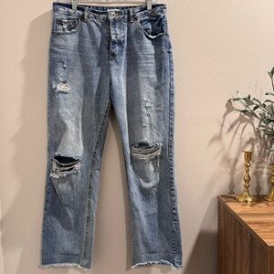 Avec Les Filles Size 30 Medium Washed Distressed Straight Leg Raw Hem Jeans